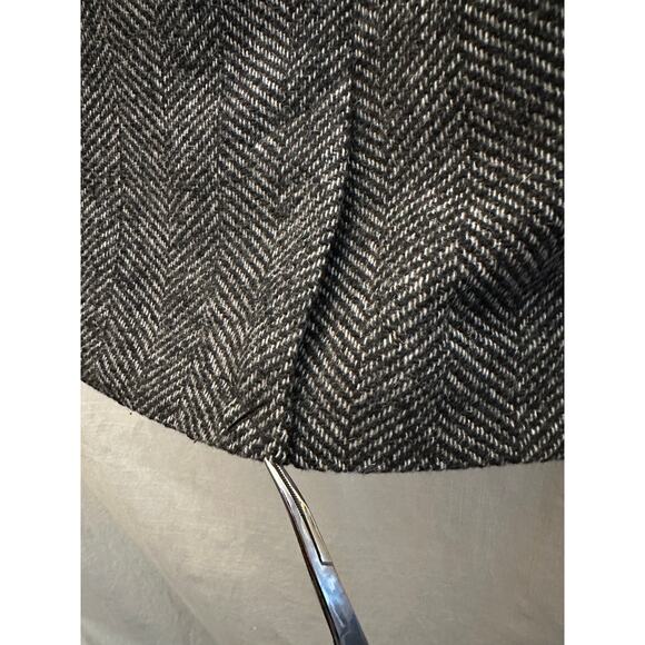 Banana Republic Factory Gray Cream Herringbone Tweed Skirt Lined Size 4 NWT - Picture 6 of 8